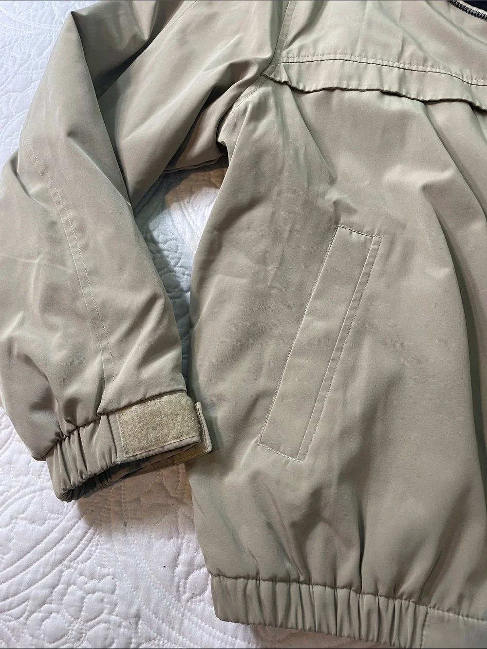 Dockers Tan Windbreaker Jacket with Black Collar